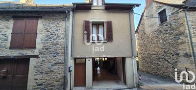 Maison - 94 m² - 5 pièces