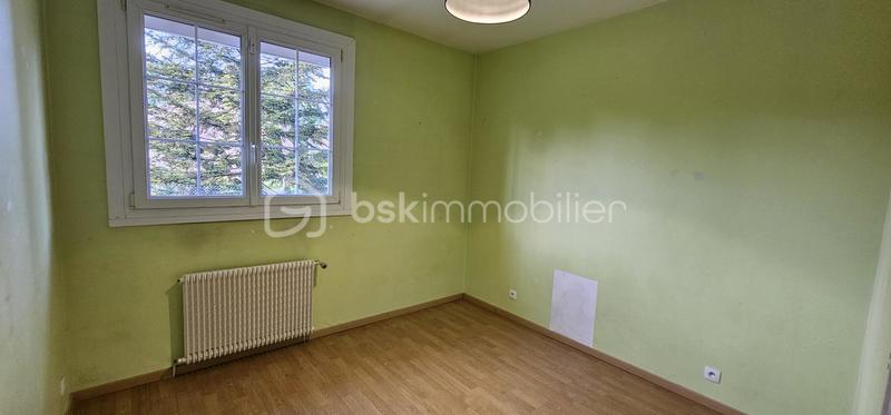 Maison - 102 m² - 7 pièces