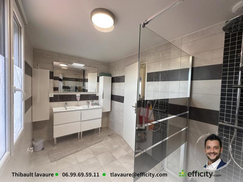 Maison - 150 m² - 6 pièces