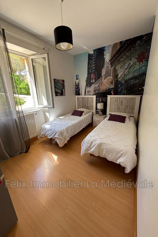 Maison - 158 m² - 6 pièces