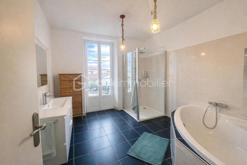 Maison de maîtres - 158 m² - 8 pièces