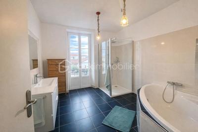 Maison de maîtres - 158 m² - 8 pièces