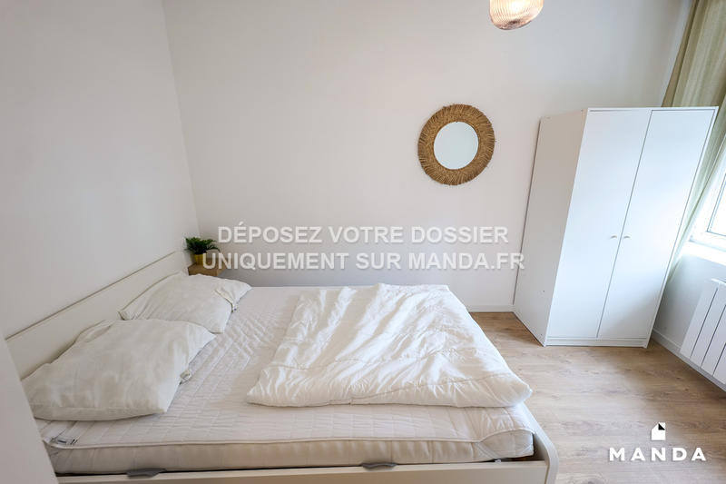 Chambre - 12 m² - 7 pièces