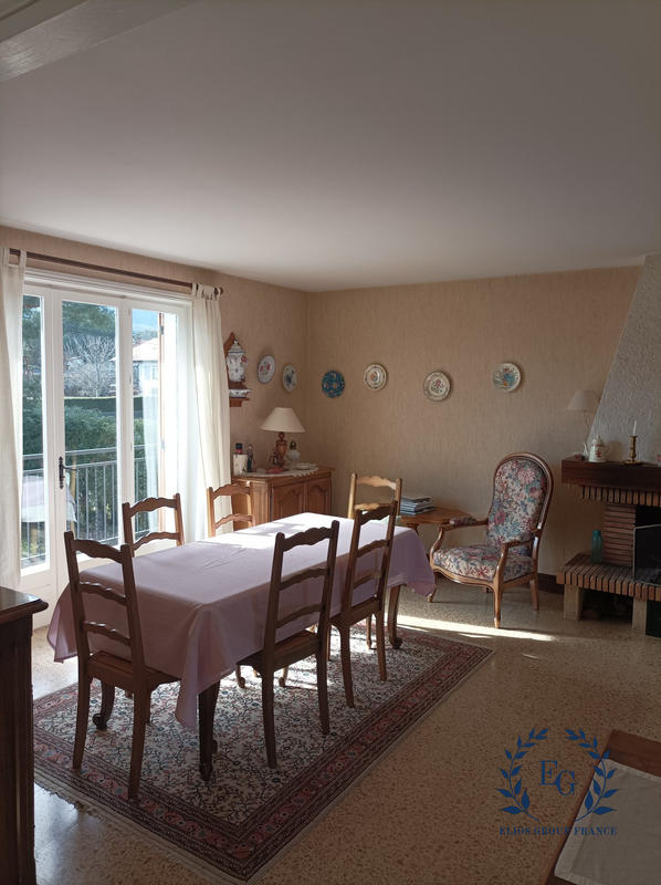 Maison - 138 m² - 5 pièces