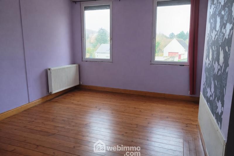 Maison - 180 m² - 8 pièces