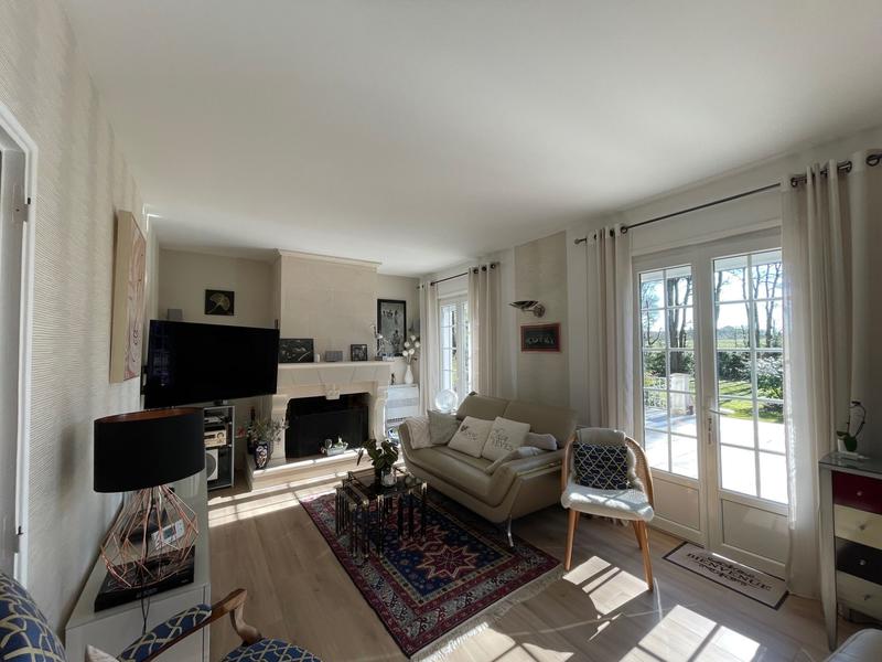 Maison - 180 m² - 6 pièces