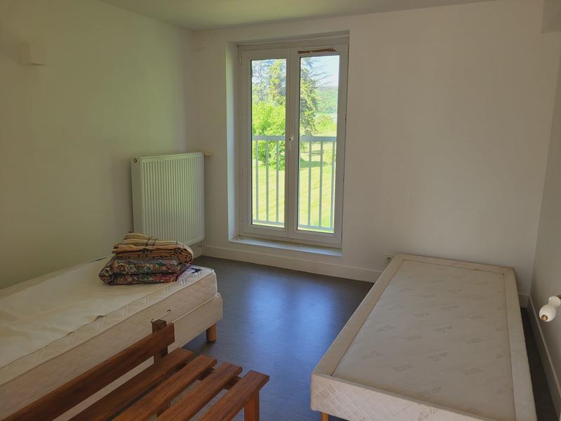 Château - 1 327 m² - 50 pièces