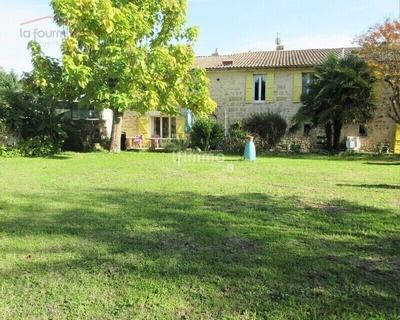 Maison - 530 m² - 17 pièces