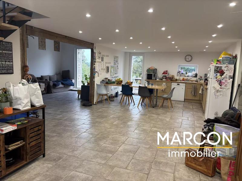 Maison de village - 191 m² - 5 pièces