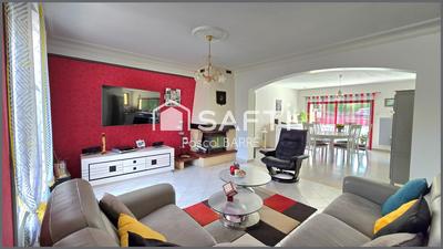 Maison - 121 m² - 5 pièces