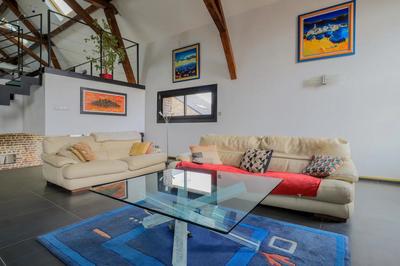 Maison - 395 m² - 9 pièces