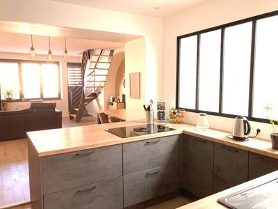 Appartement - 94 m² - 4 pièces