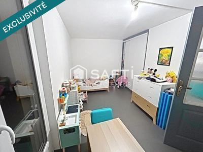 Maison - 76 m² - 5 pièces