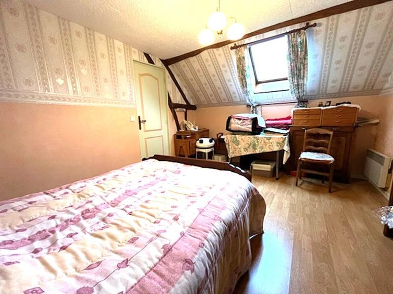 Maison - 106 m² - 7 pièces