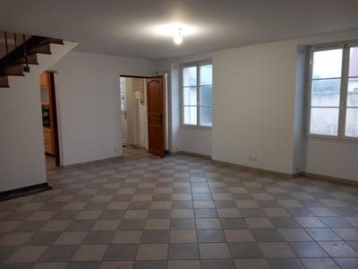Maison - 184 m² - 9 pièces
