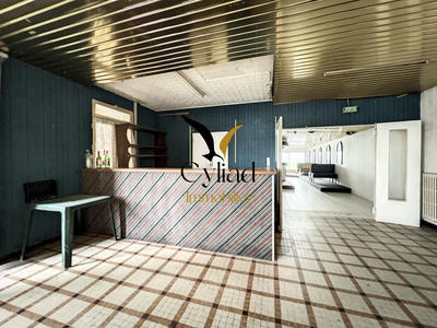 Local commercial - 420 m²