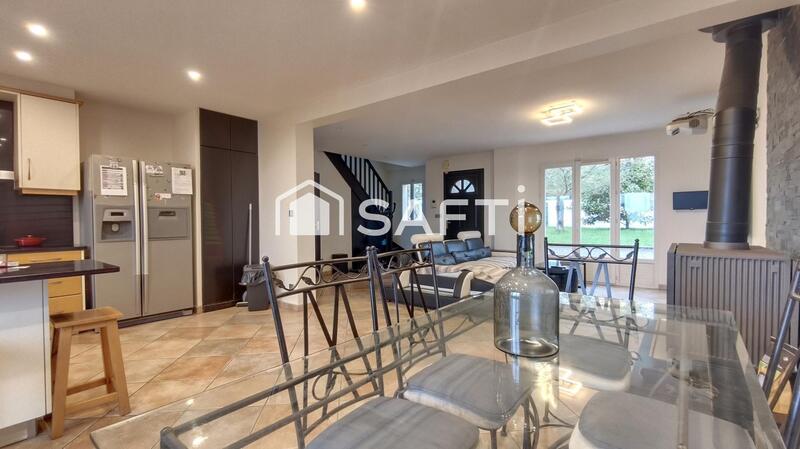 Maison - 145 m² - 7 pièces