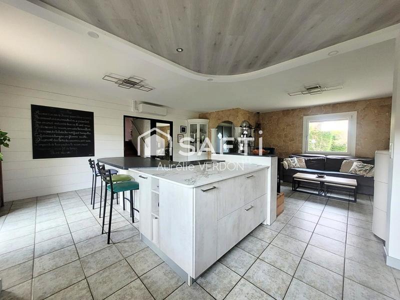 Maison - 123 m² - 4 pièces