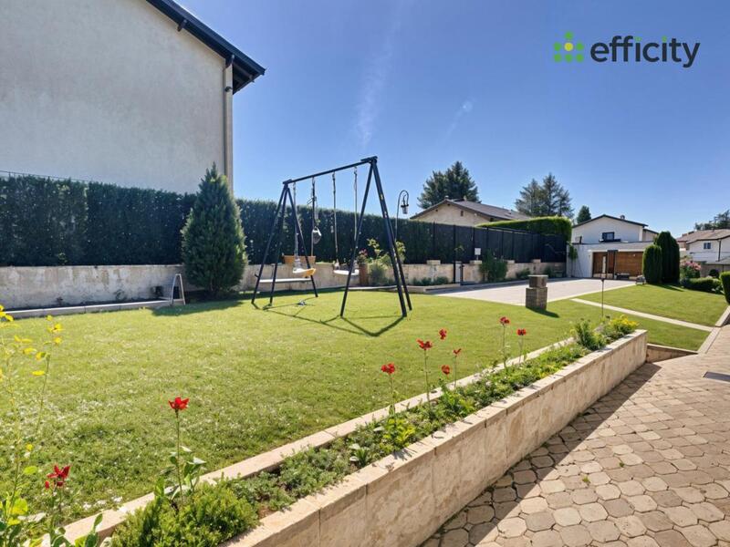 Pavillon - 114 m² - 5 pièces