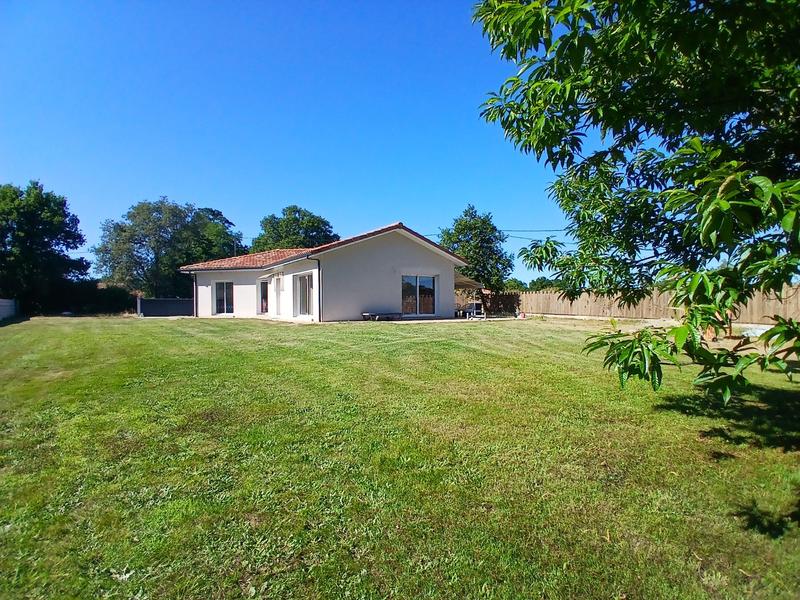 Maison - 110 m² - 4 pièces