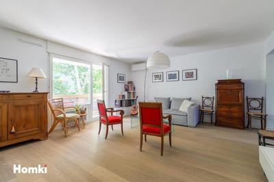 Appartement - 91 m² - 4 pièces