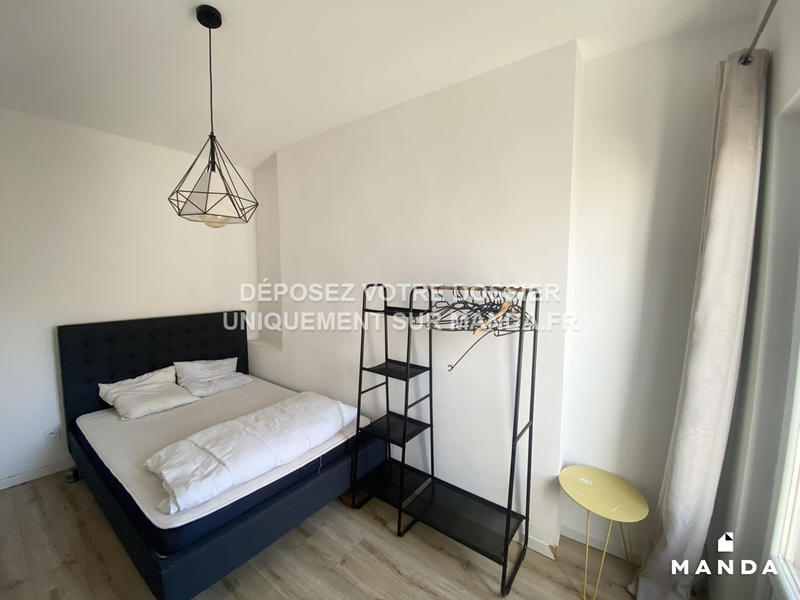 Chambre - 10 m² - 4 pièces
