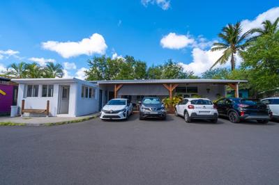 Local d'activité / Entrepôt - 717 m² - 30 pièces