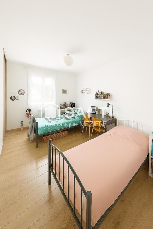 Maison - 183 m² - 7 pièces