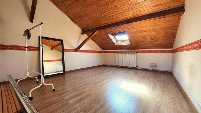 Appartement - 103 m² - 4 pièces