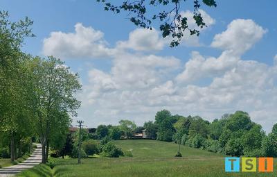 Terrain constructible - 5 900 m²