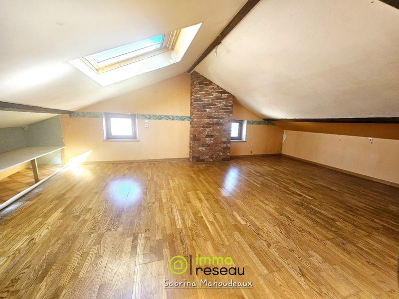 Maison - 121 m² - 6 pièces