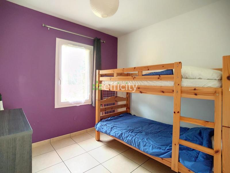 Maison - 332 m² - 24 pièces