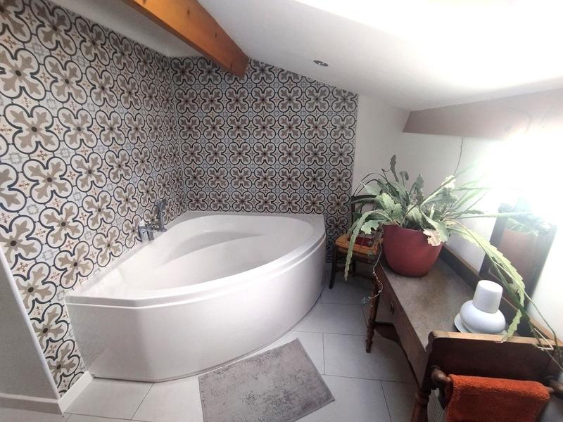 Maison - 260 m² - 8 pièces