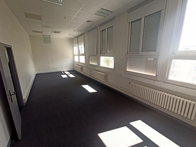 Local commercial - 102 m²