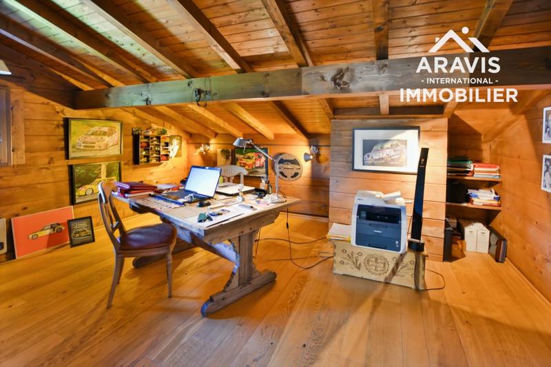 Châlet - 200 m² - 6 pièces