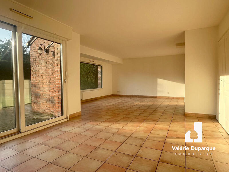 Maison traditionnelle - 108 m² - 5 pièces