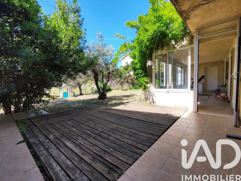 Maison - 265 m² - 9 pièces