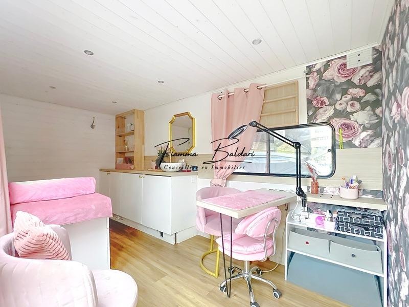 Local d'activité / Entrepôt - 9 m² - 1 pièce