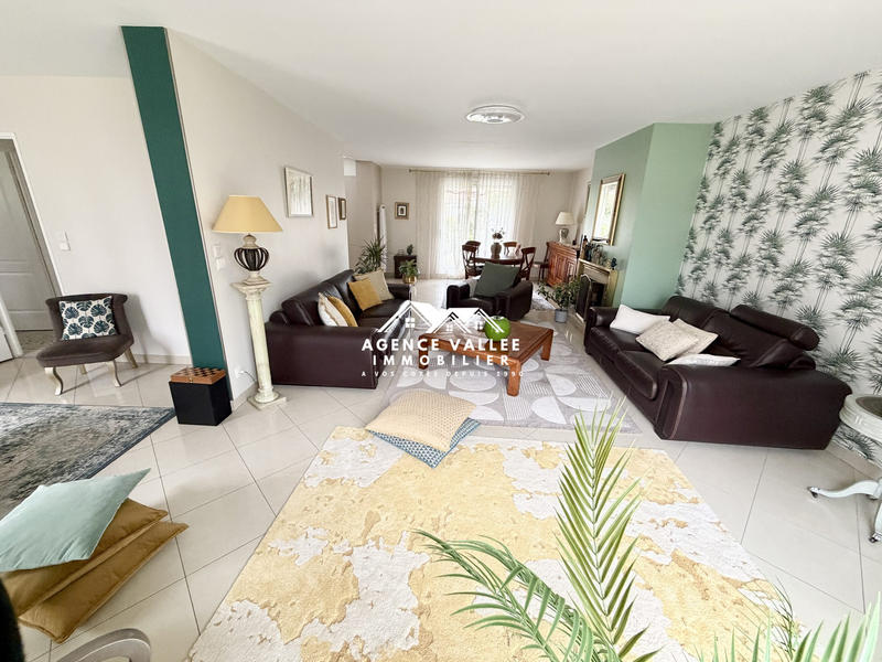 Maison - 160 m² - 7 pièces