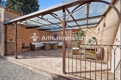 Maison - 209 m² - 7 pièces