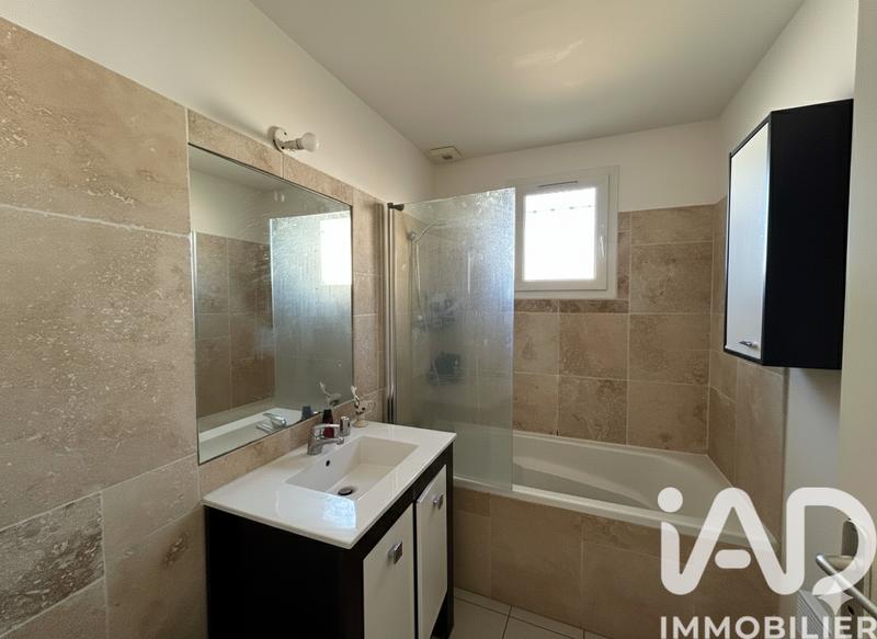 Maison - 99 m² - 5 pièces