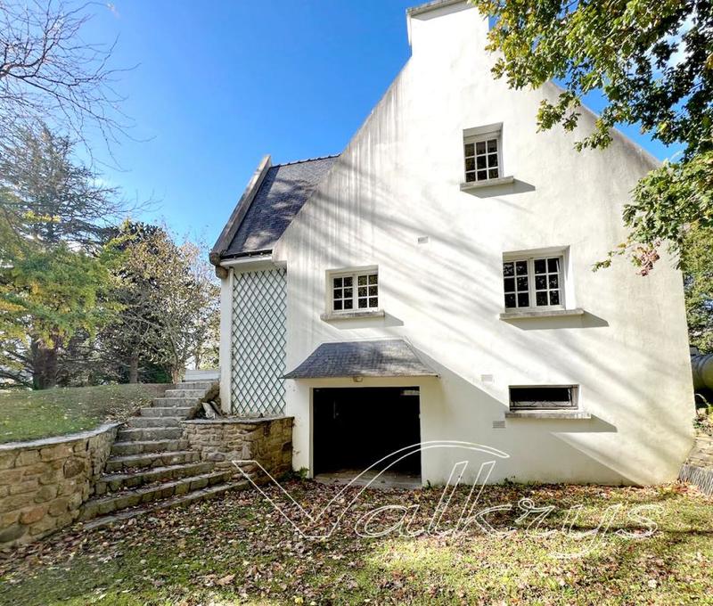 Propriété - 120 m² - 7 pièces