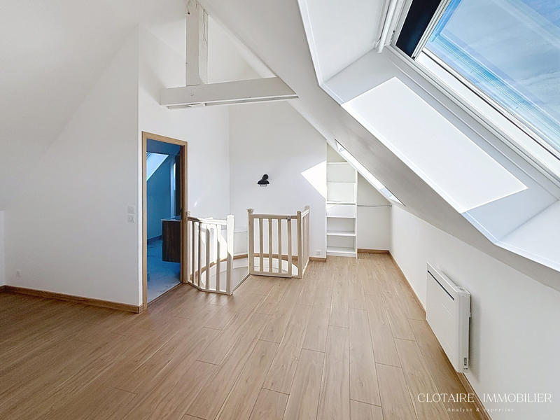 Appartement - 96 m² - 5 pièces