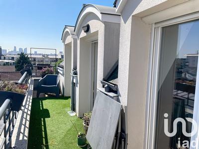 Appartement - 90 m² - 4 pièces