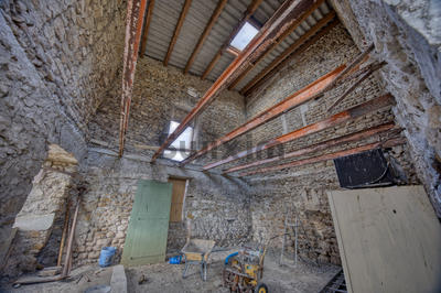 Cabanon - 50 m² - 1 pièce