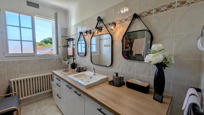 Maison - 105 m² - 5 pièces