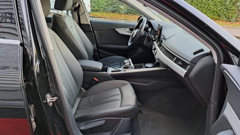 Audi A4 Avant 30 Tdi 136 s tronic 7