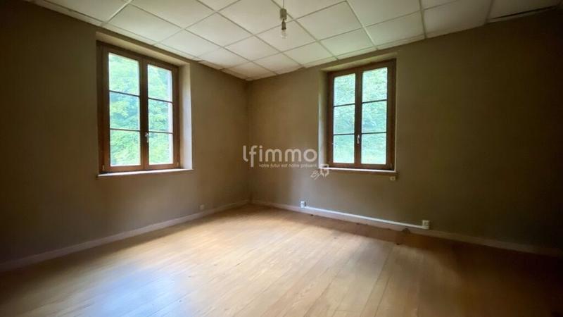 Maison ancienne - 225 m² - 8 pièces