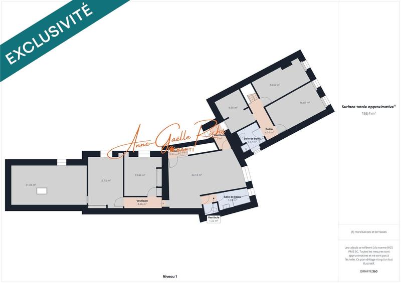 Maison - 246 m² - 8 pièces