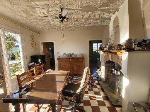 Maison - 92 m² - 5 pièces